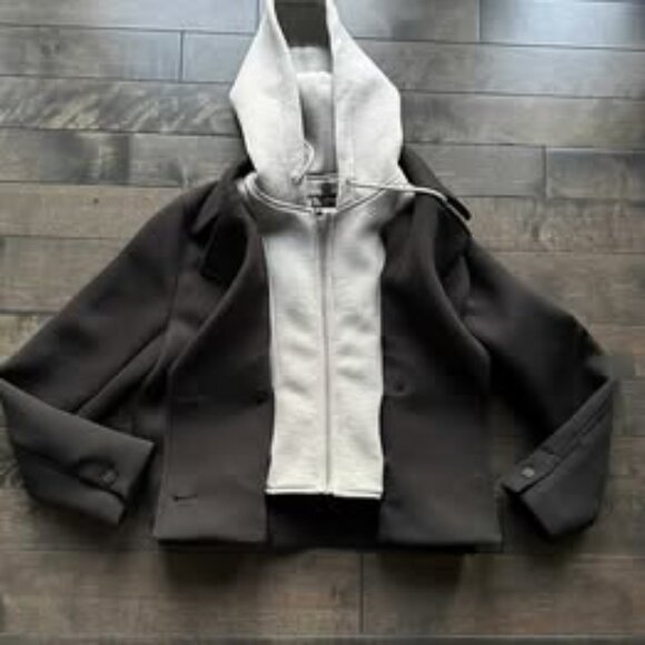 Zara Cropped Peacoat with Removable Grey Hood - NEW - Picture 2 of 3